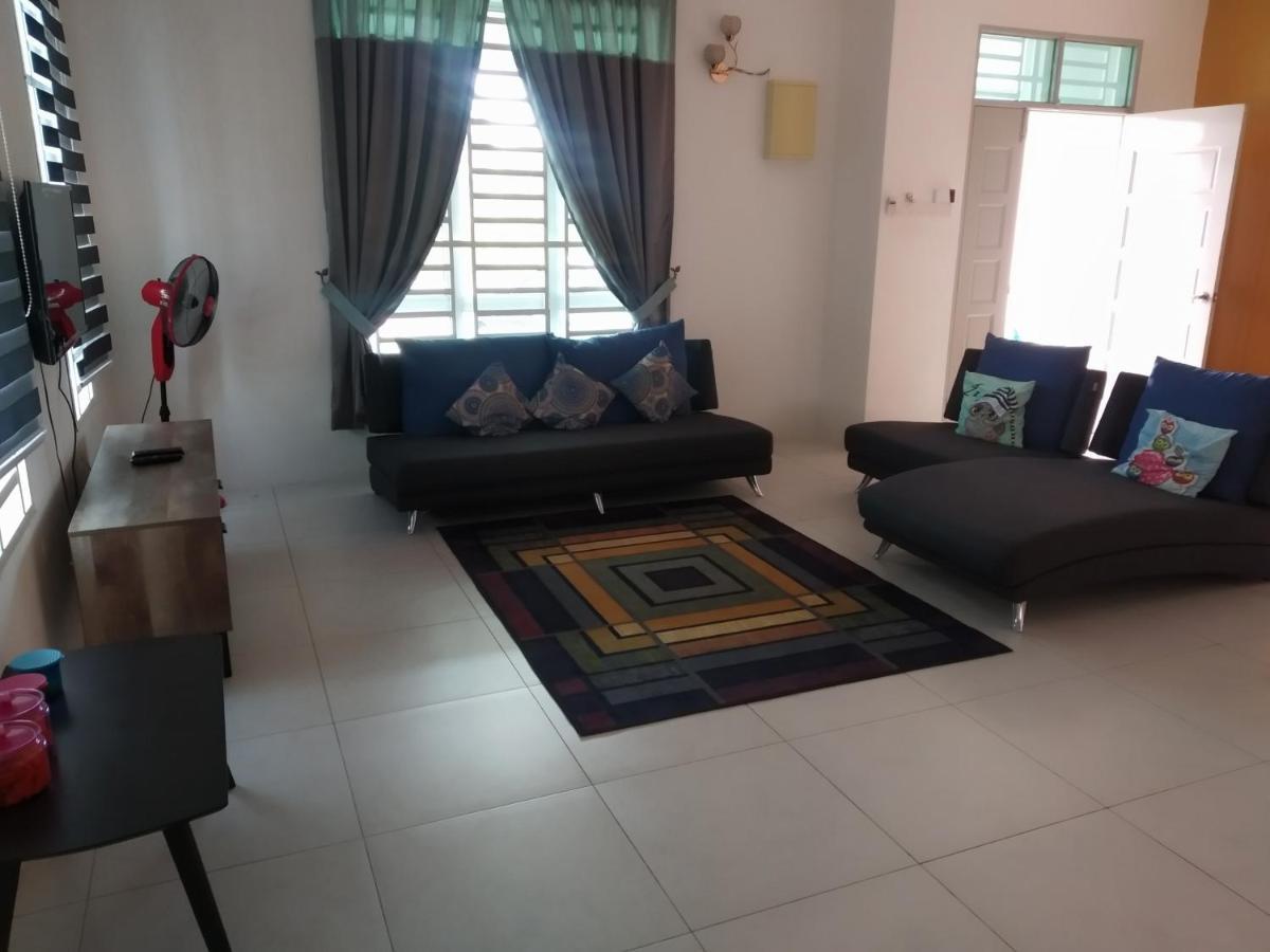 Fathullah'S Homestay Alor Setar Esterno foto