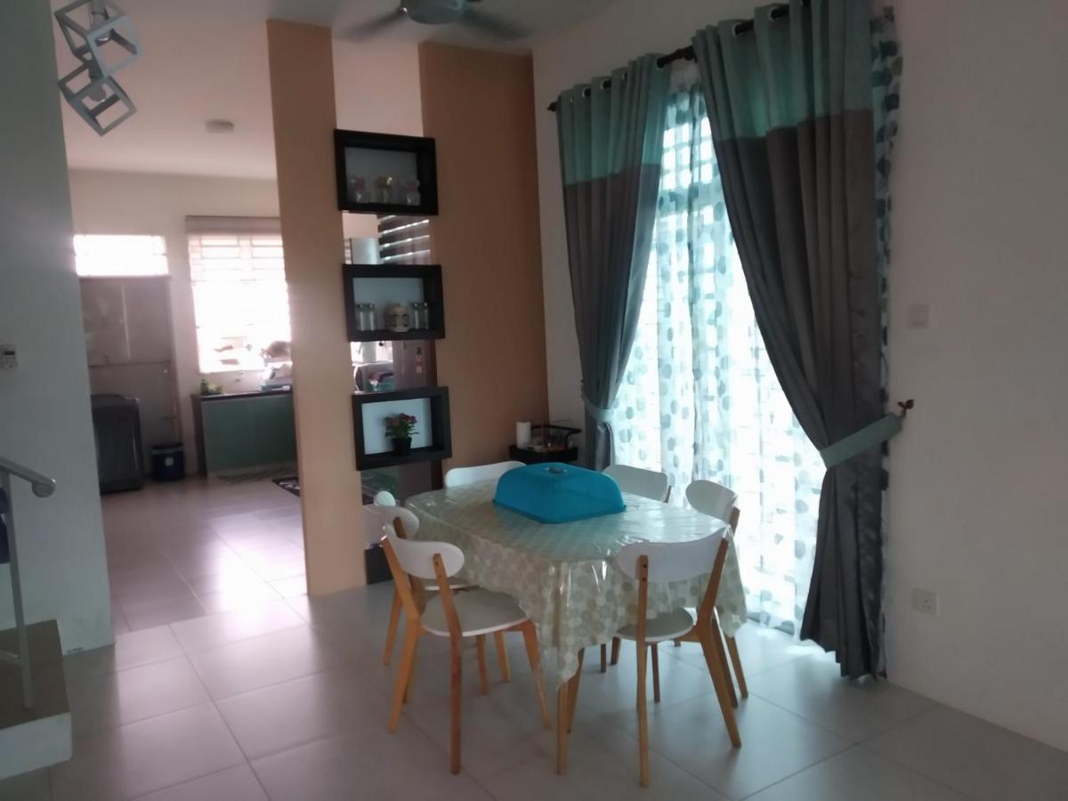 Fathullah'S Homestay Alor Setar Esterno foto