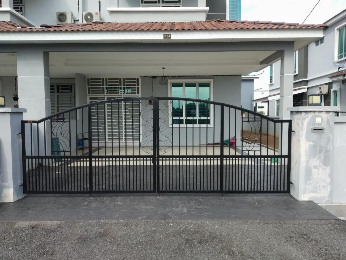 Fathullah'S Homestay Alor Setar Esterno foto